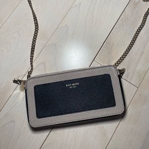 Brand new Kate Spade shoulder bag. Never used.